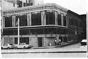 1415 VAN NESS